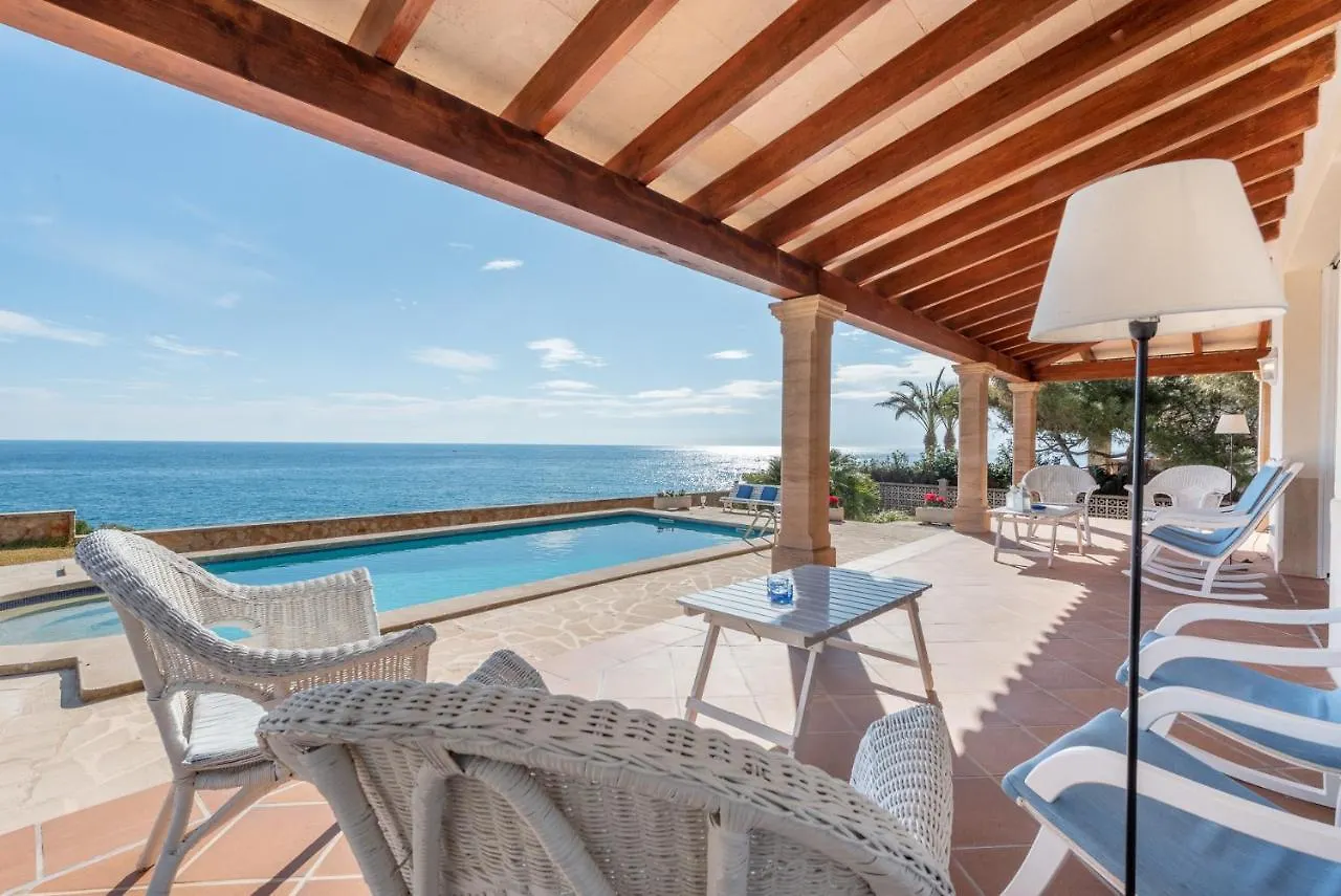 Villa Front A Far Portocolom  Hiszpania